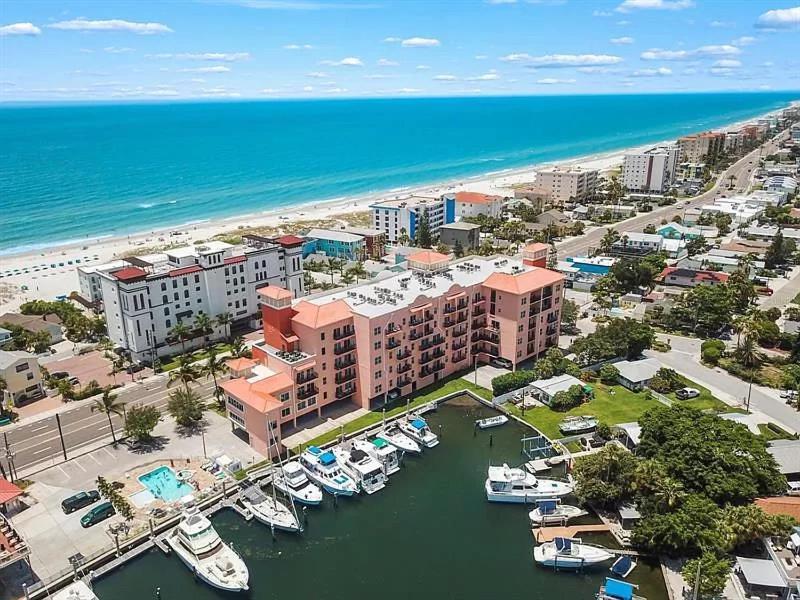 Gulf Coast Gold Private Condo - 2Bed, 2Bath, Sleep 6, Across Street From Beach, Balcony Views Of Sunsets, Beach & Gulf, Pool, Gym St. Pete Beach Bagian luar foto